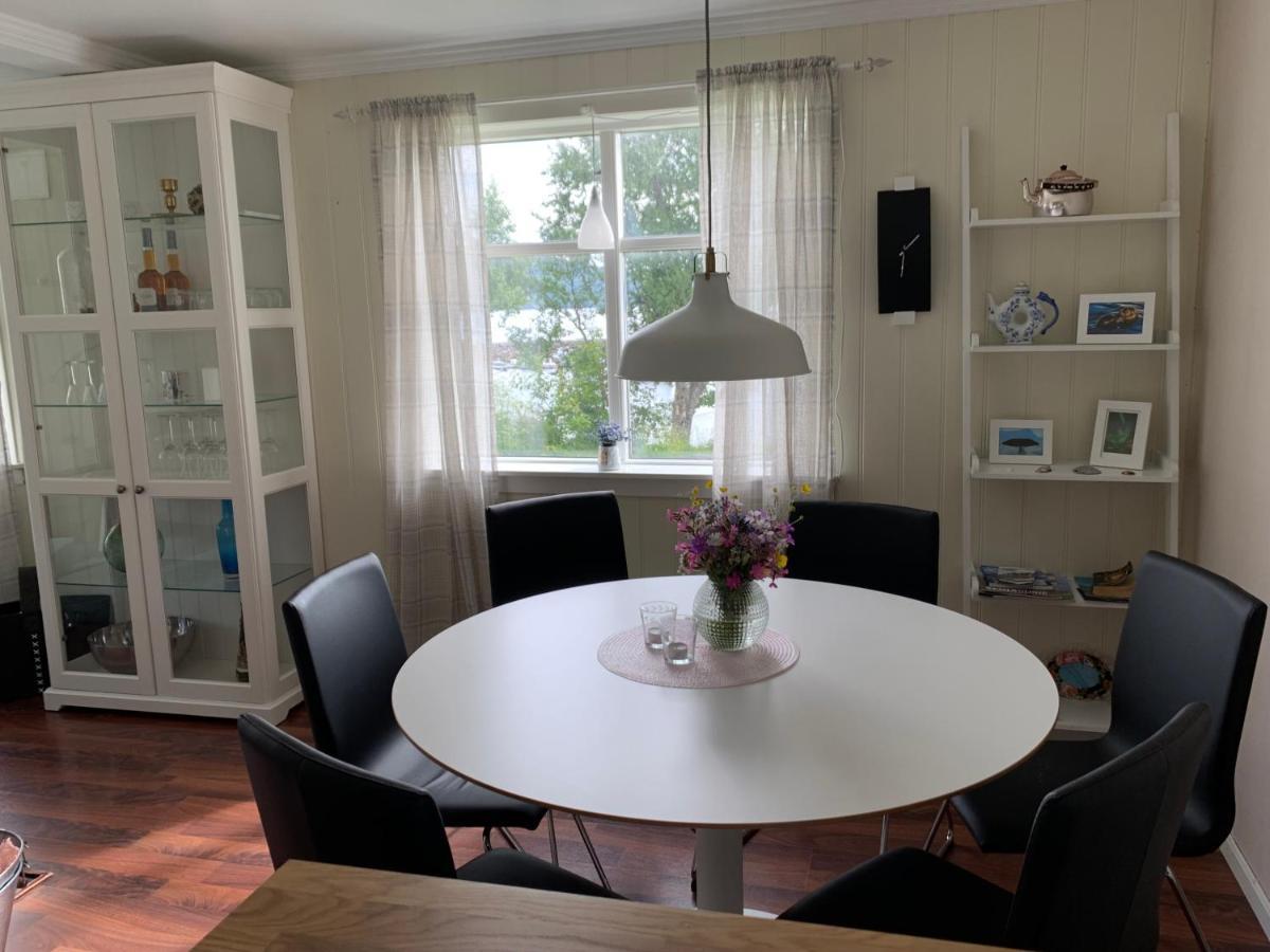 House In Central Finnsnes Bagian luar foto